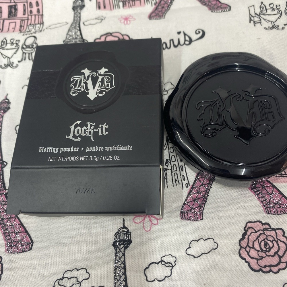 Kat Von‎ D Lock-it Blotting Powder Matifiante Shade Deep Read Description